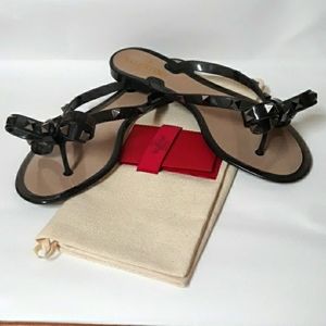Valentino Garavani Rockstud bow jelly thog sandal size 35 black speckled